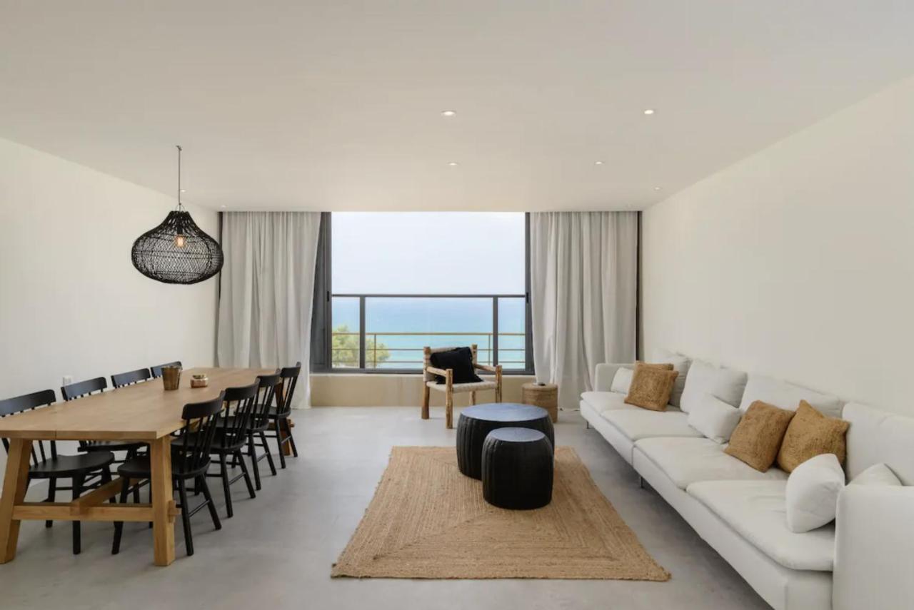 Stylish & Spacious 3 Bedroom Apartment By The Sea Netanja Zewnętrze zdjęcie